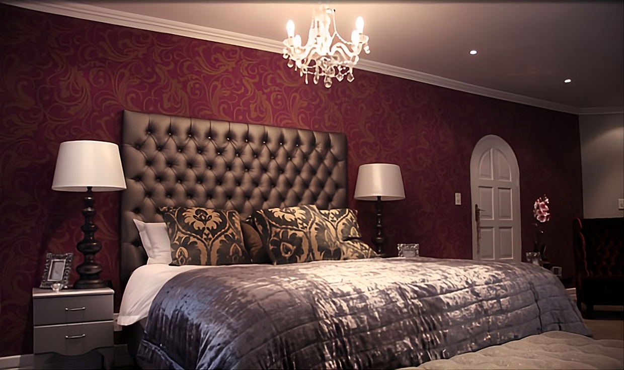 The Maroon Room